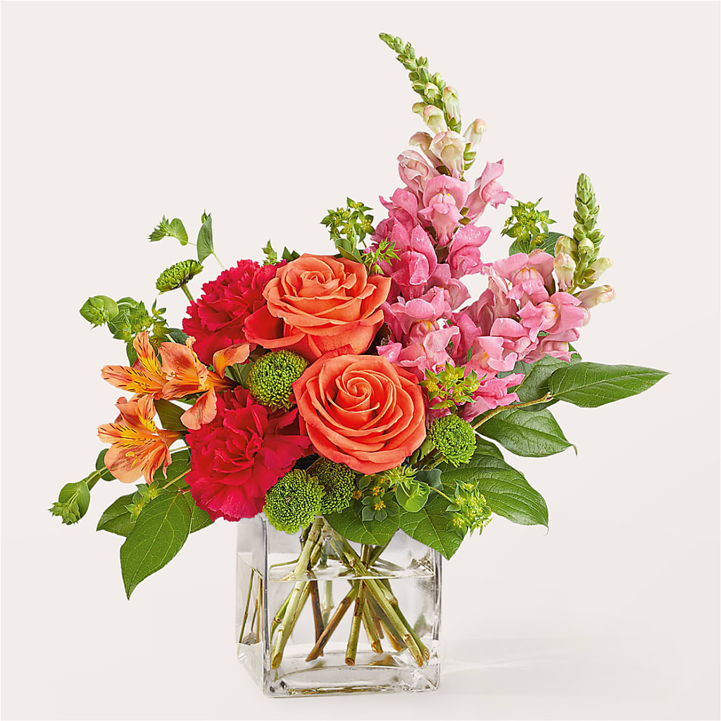 Cosmopolitan Bouquet – Heavenly Flowers, San Bernardino CA