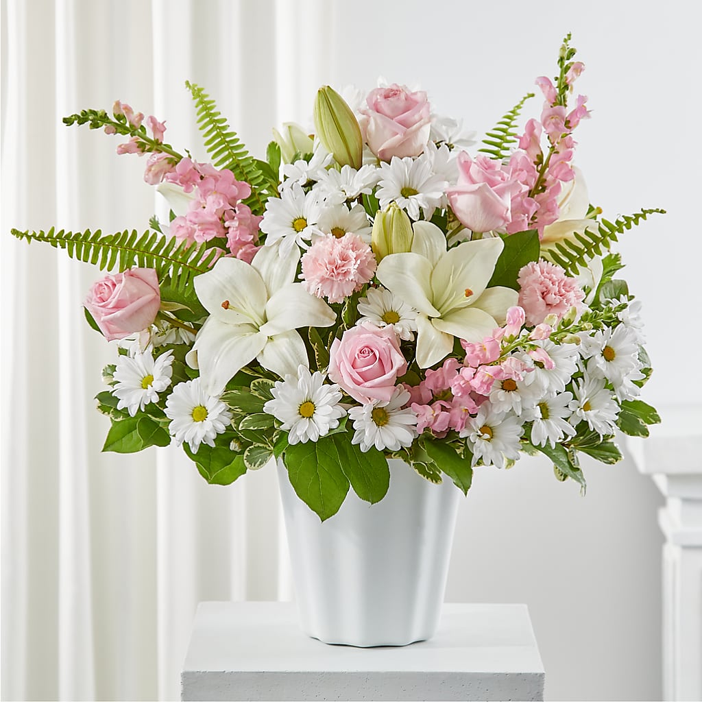 Soft Touch Tabletop Basket – Heavenly Flowers, San Bernardino CA