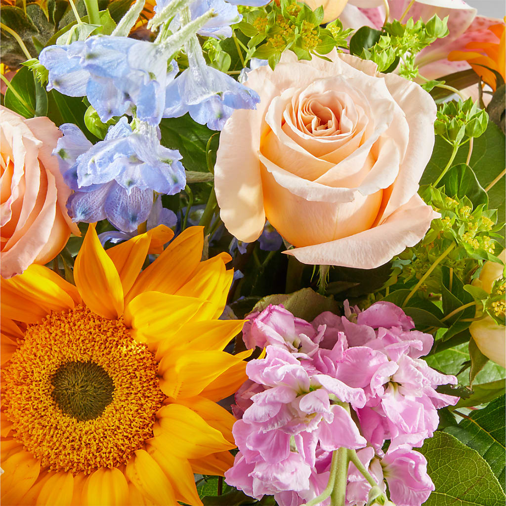 Dreamy Meadows Bouquet –  Heavenly Flowers, San Bernardino CA